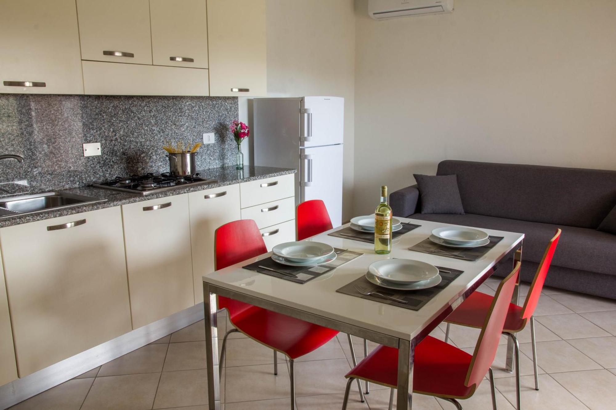 Gf Apartments La Vigna Бадеси Экстерьер фото