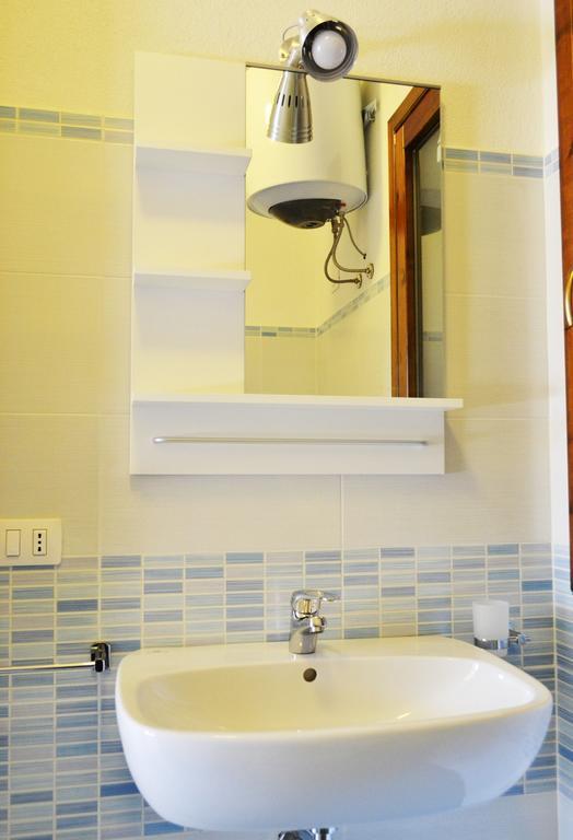 Gf Apartments La Vigna Бадеси Номер фото